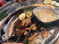 -哈哈碳都·牛肋条无限自助烤肉(台江万达店)