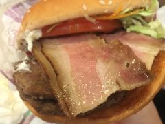 培根-麦当劳(广州新港东路第二分店)