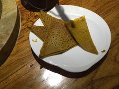 -滇香肴·云南菜蒸汽石锅鱼(云南北路店)