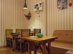 卡座-Rabbit Cafe私房西餐甜点咖啡(栖霞路店)