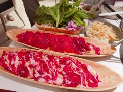 -左庭右院鲜牛肉火锅(金山万达店)