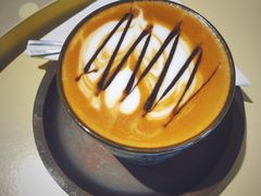 摩卡-Oasis coffee燕谷咖啡(公信店)