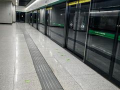 -马鹦路(地铁站)