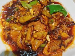 -老码头黑皮肘子锅包肉(赣水路店)