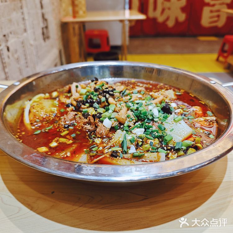“性价比与口味双绝”的冒菜店