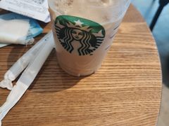 -星巴克(杭州西湖银泰1F店)