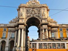 -商业广场(Praça do Comércio)