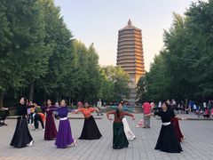 -玲珑塔公园