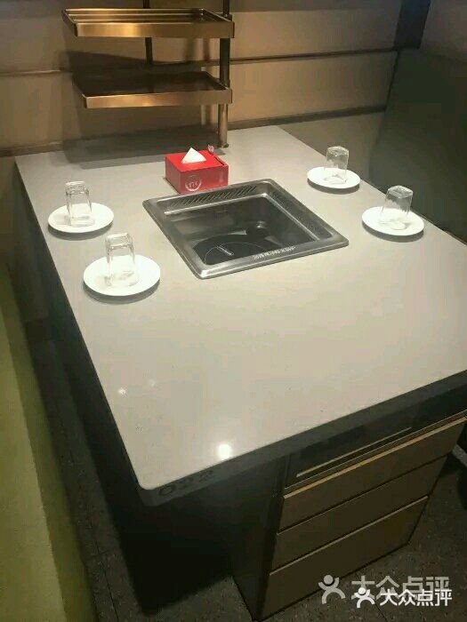 海底捞火锅(吴中路店)图片