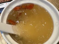 -香山湖家家宴(中山陵店)