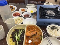 -贵宾庄炸酱面·韩式料理(高区店)