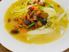 -圣夜东北菜烧烤·夜宵·龙虾(胥江路店)