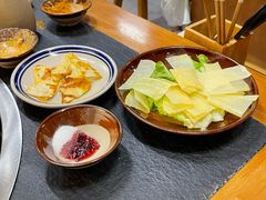 -阿山卓·野生菌火锅·纳西火塘烤肉