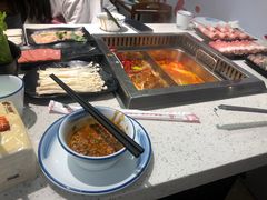 -十三幺山野火锅(市府路店)