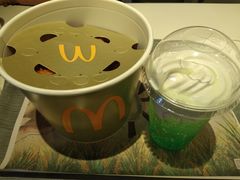 -麦当劳(世界城广场店)