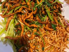 香辣肉丝-小幸湖春饼(悦茂购物中心店)
