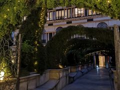 -伯衡55·吉品轩(乌鲁木齐南路店)