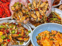 -40+精酿啤酒俱乐部(国投财富广场店)