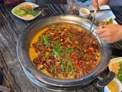 -老船舫·现做活鲜鱼馆(东郊记忆店)