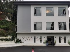 -华凌山庄·隐湖栖