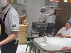 -小杨生煎(黄河路美食休闲街店)