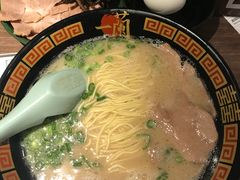 -一兰拉面(新宿中央东口店)