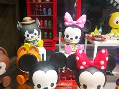 -泡泡玛特POPMART(侨福芳草地店)