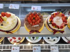 -花花卷卷·鲜食蛋糕(静安久光百货店)