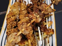-许哥东北烧烤·铁丳烤串·宫后夹肉(繁花中心店)