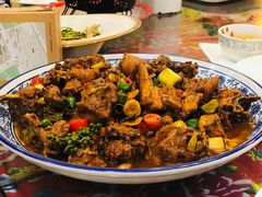 -闯关东东北农家菜(崂山石老人店)