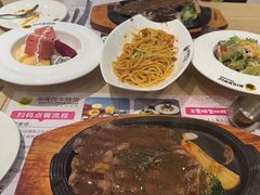 -海维克牛排馆HIGHWIC(右岸环宇坊店)