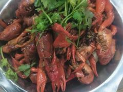 -丹水桥地锅鱼·翘嘴鲌·地方特色全鱼宴(丹江口大坝店)