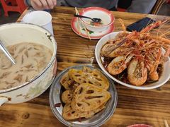 -冶建镜子·老南昌大排档·江西虾王(总店)