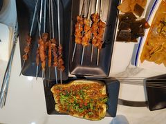 -哈尔滨烧烤·山河村铁锅炖(交大店)