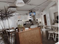 -露露家咖啡店