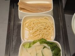 -宴全牛粤来越牛潮汕鲜牛肉火锅(海州万达广场店)
