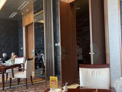 -粤尚腾香居中餐厅(首都机场希尔顿店)