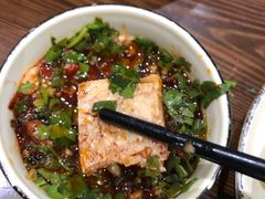 冻豆腐-乡土黄·鲜牛肉火锅·小龙虾(兴业街店)