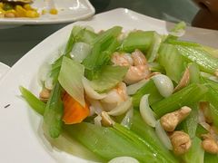-郑庄脂渣海鲜楼(九水路店)