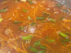 -黄利砖万峰林布依特色酸笋牛肉馆