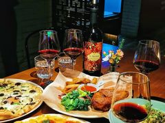 -JINNS锦时 steak&pizza(浸信会礼拜堂旧址店)