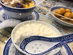 -广信牛奶甜品世家(台东店)
