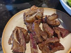 腌制雾山牛仔骨-雾山韩式烤肉·海南糟粕&椰子鸡火锅·海景餐厅(三亚绿发山海天JW万豪酒店)