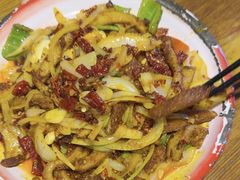 -柴窝堡22号辣子鸡·传承新疆菜