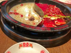 -牛市坎火锅(建设路店)