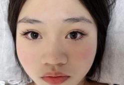 -七月美睫 美甲