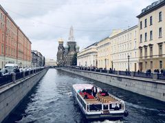 -滴血救世主教堂