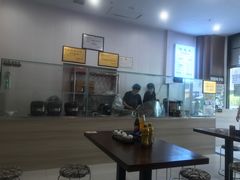 -陆长玖古法猪脚饭(玄风桥店)