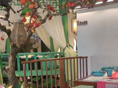 -荷塘秋月·本帮江浙菜(国权路店)