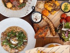 -Mark&Mars Restaurant